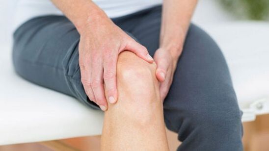 Knee pain is a major symptom of osteoarthritis of the knee