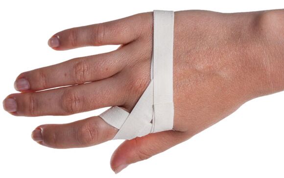 Finger fixation for post-traumatic osteomyelitis
