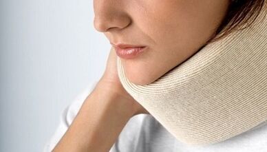 The cervical osteocondrosis is compressed